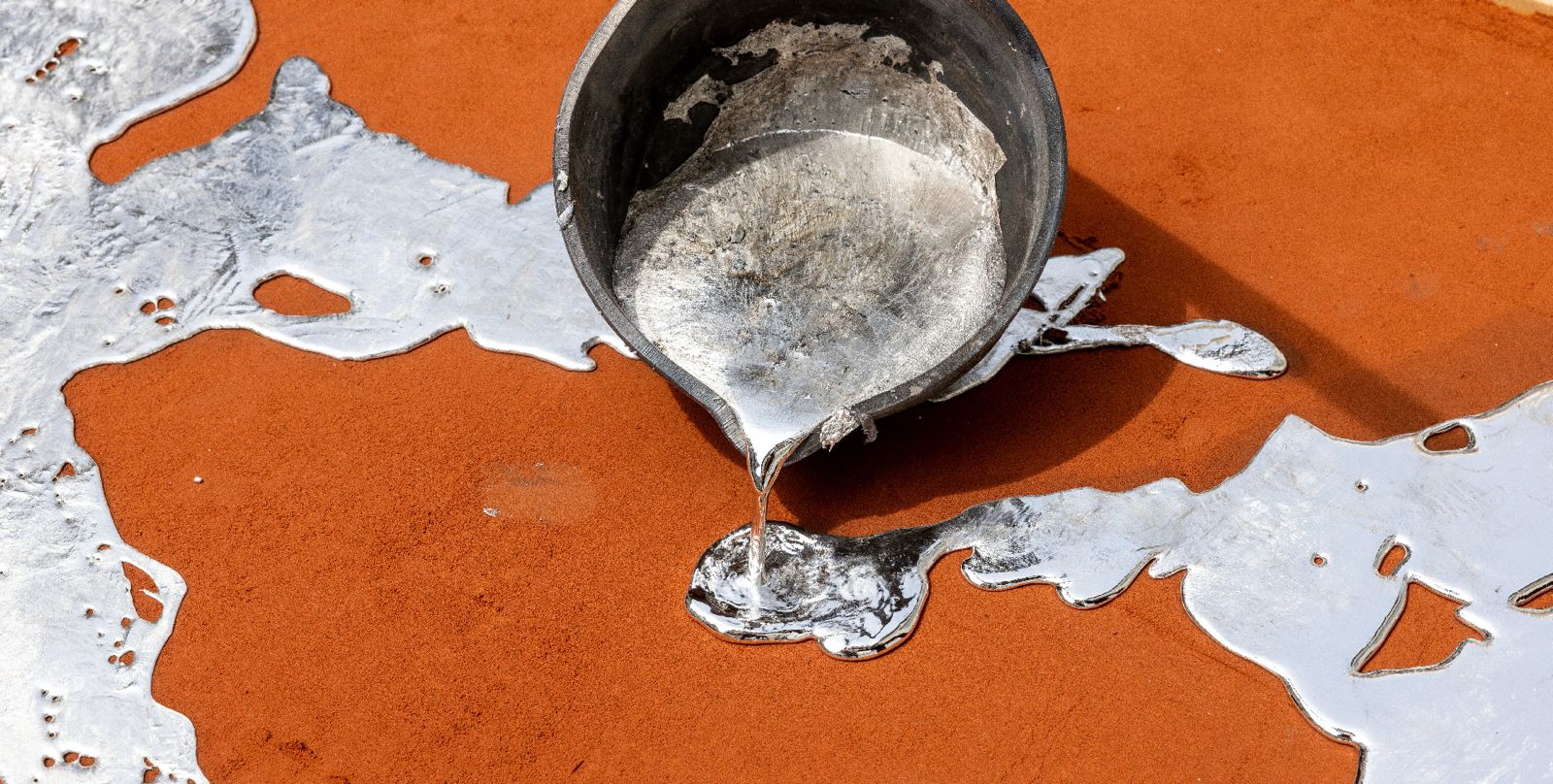 <p>VIRTUAL TOUR OF JULIETTE MINCHIN:&nbsp;<em>WHERE THE RIVER BURNS</em></p>