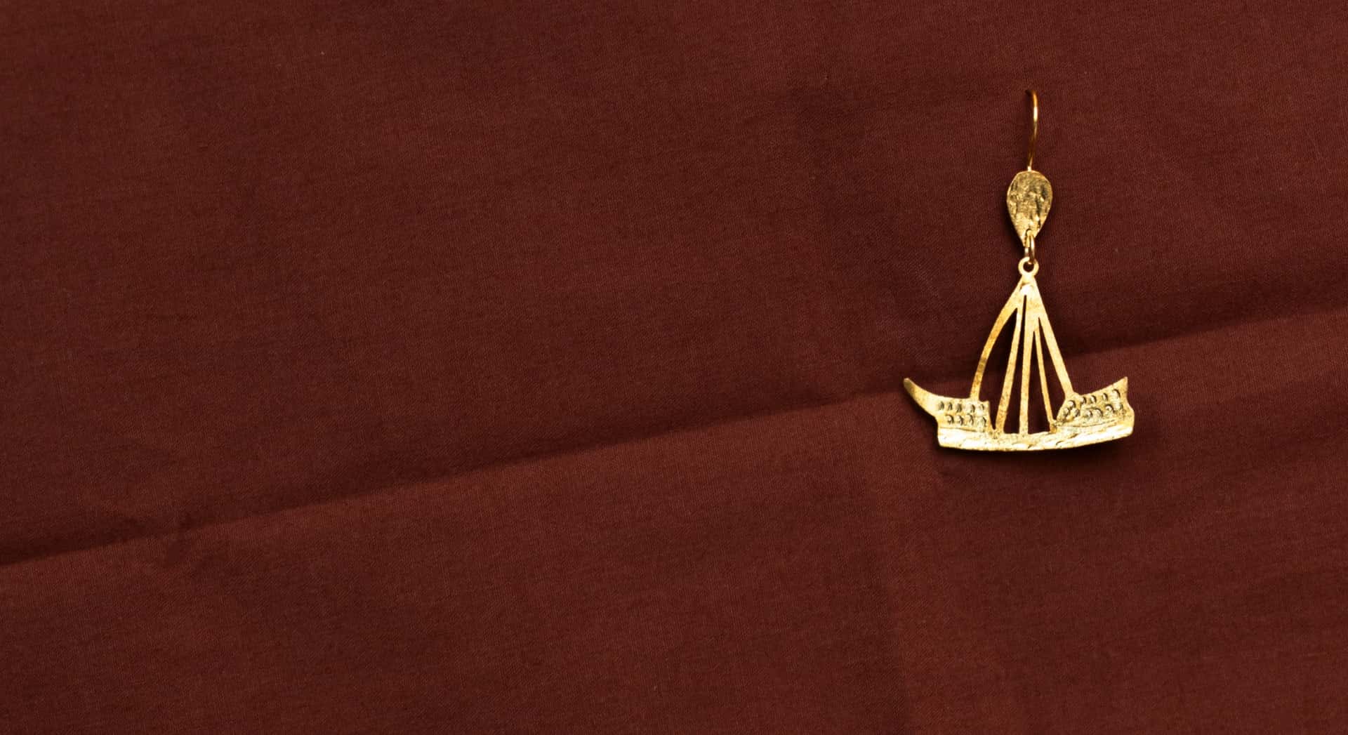 zeyrek-cinili-hamamin-tarihinden-esinlenen-yeni-taki-koleksiyonunu-kesfedin